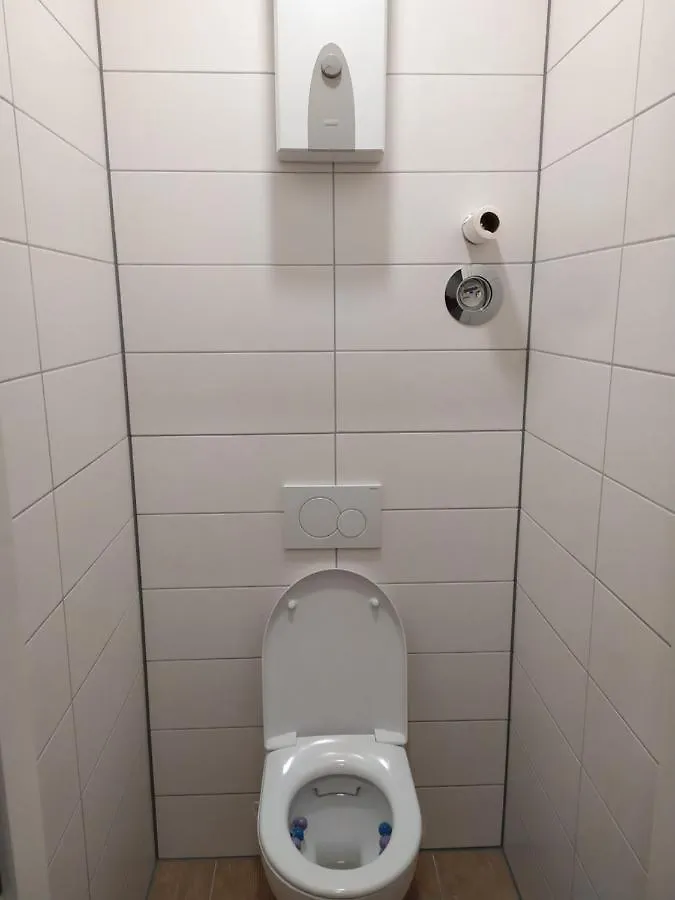 Private Microapartment - Free Parking - Wlan 斯图加特